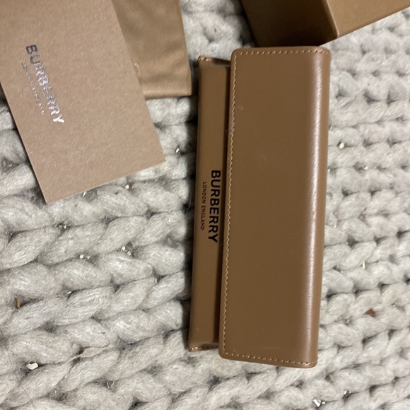 Burberry Leather Brown Glasses Case and Box with Paperwork - Picture 3 of 6